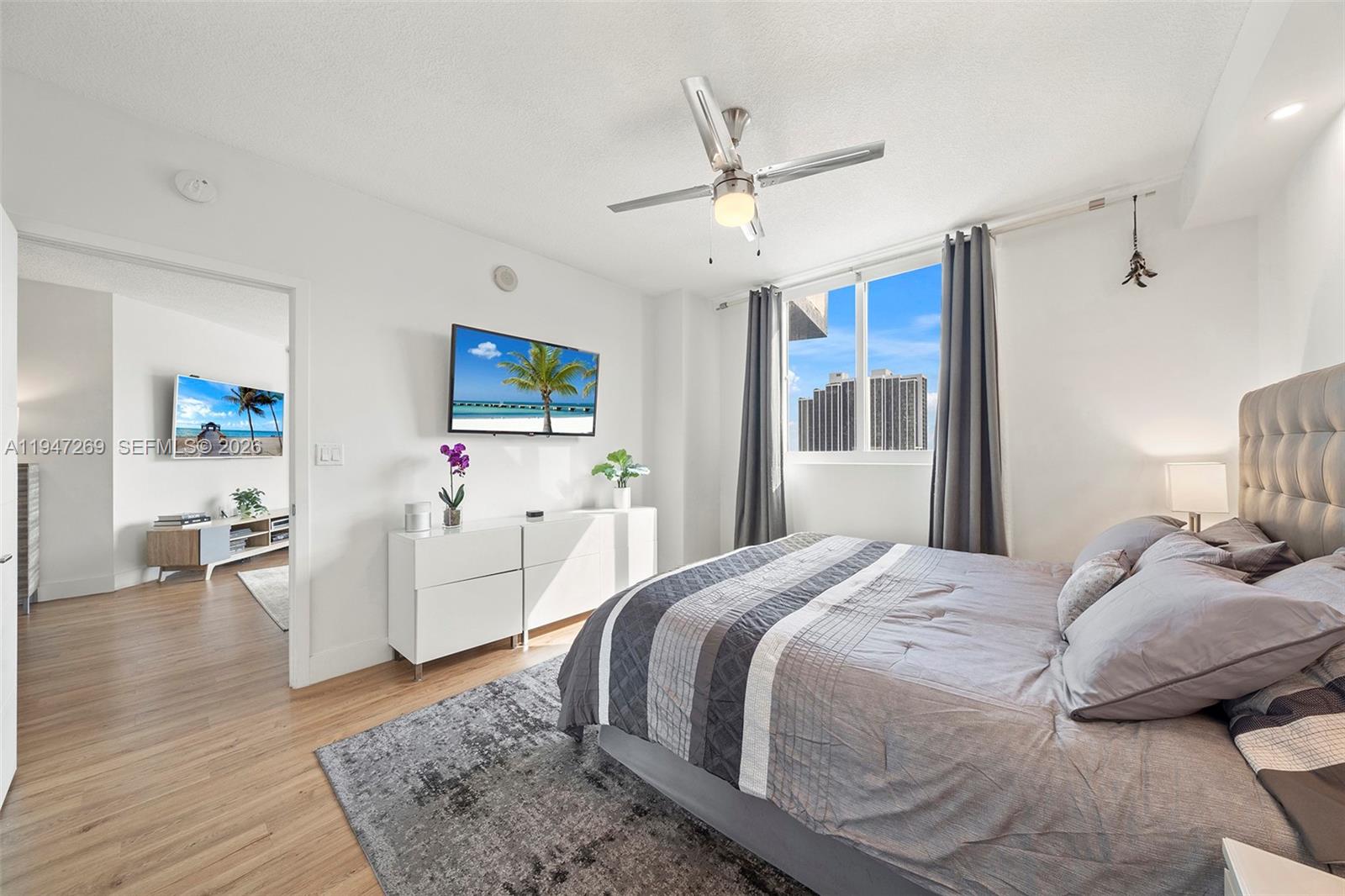 275 Northeast 18th Street, Unit 1207 Miami, FL 33132 - Photo 16 of 42