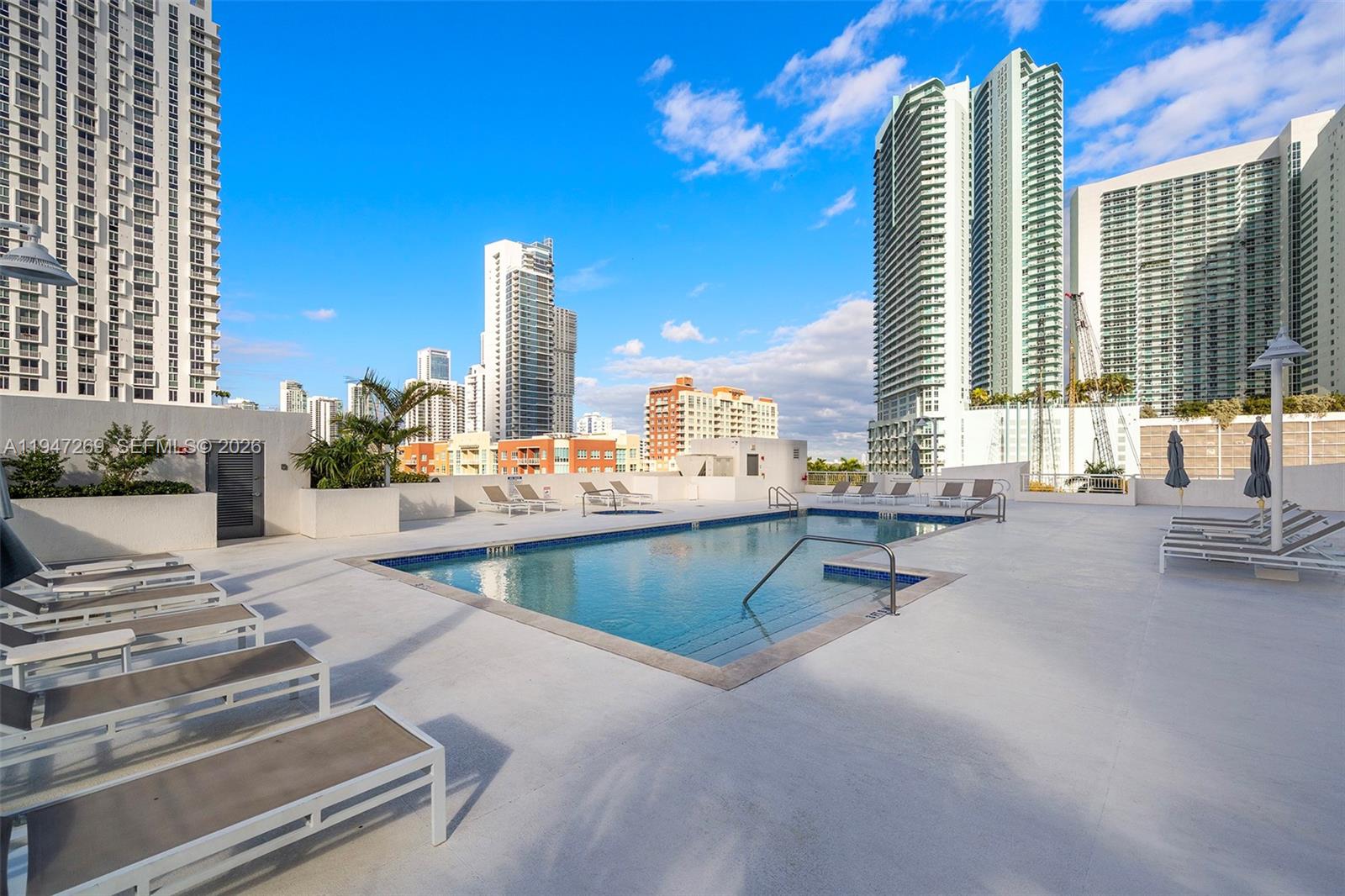 275 Northeast 18th Street, Unit 1207 Miami, FL 33132 - Photo 39 of 42