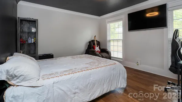 $894,900 | 8219 Starnes Randall Road, Charlotte, NC 28215