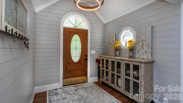 $894,900 | 8219 Starnes Randall Road, Charlotte, NC 28215