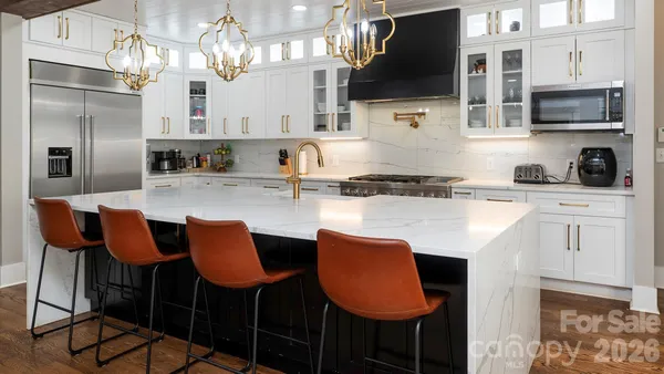 $894,900 | 8219 Starnes Randall Road, Charlotte, NC 28215