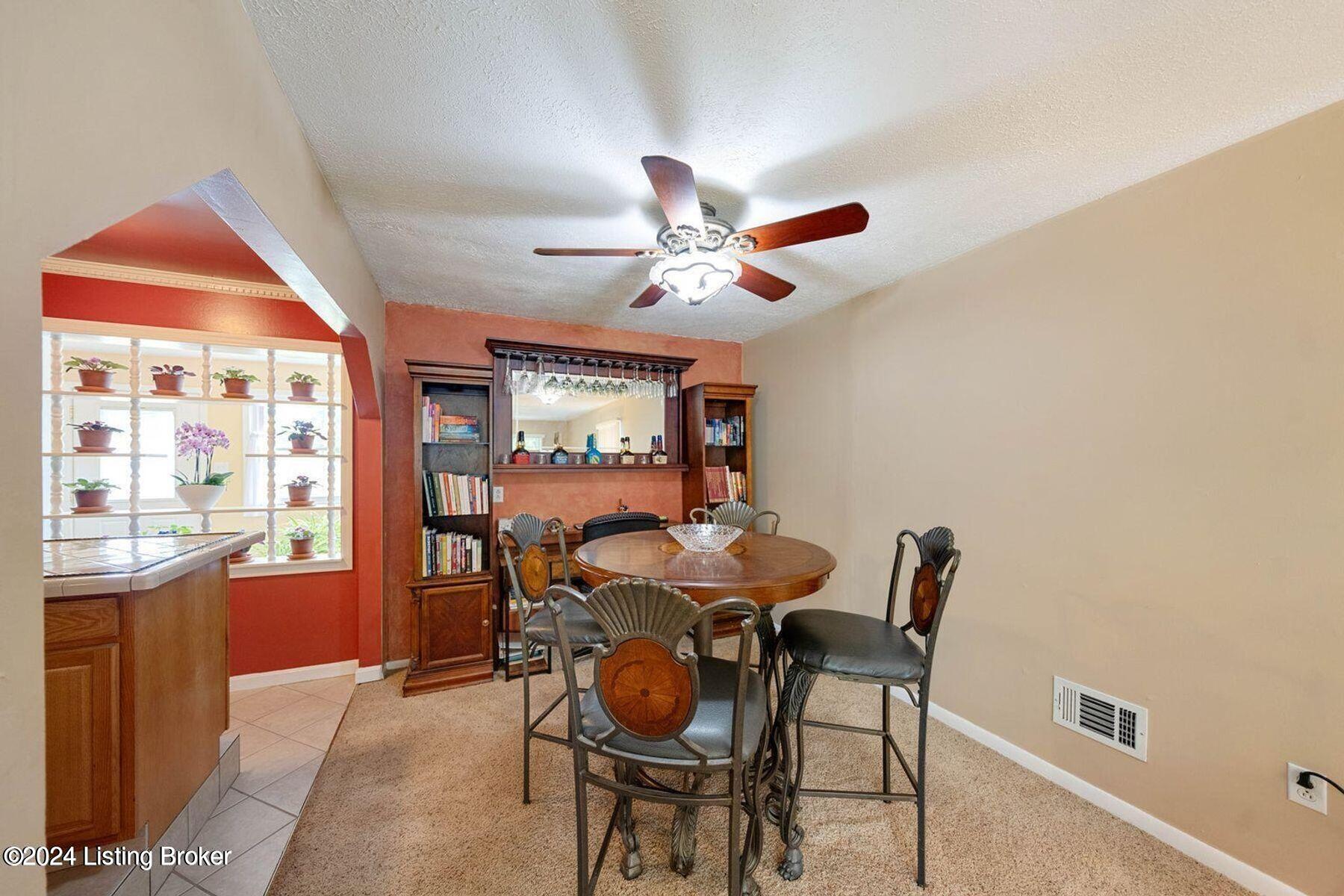 7540 Ralston Avenue Louisville, KY 40258 - Photo 8 of 38 photo_online_025