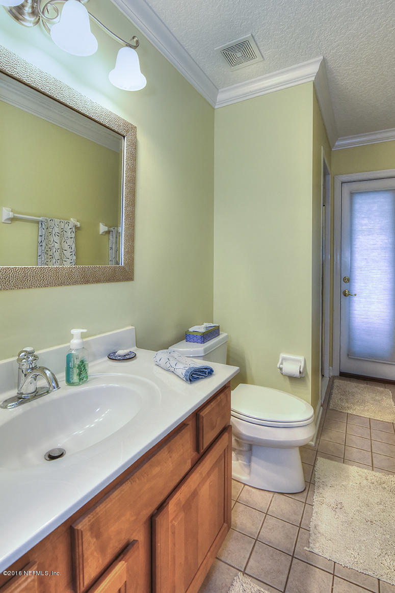 504 Fresh Pond Road Ponte Vedra Beach, FL 32082 - Photo 27 of 45 Full Bathroom leads to Pool