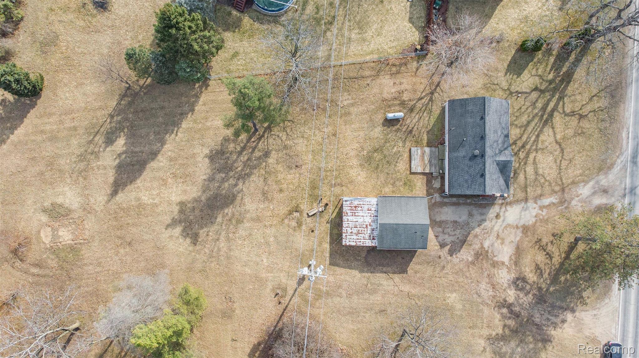 11380 Silver Lake Road Byron, MI 48418 - Photo 8 of 33 DJI_0626.jpg