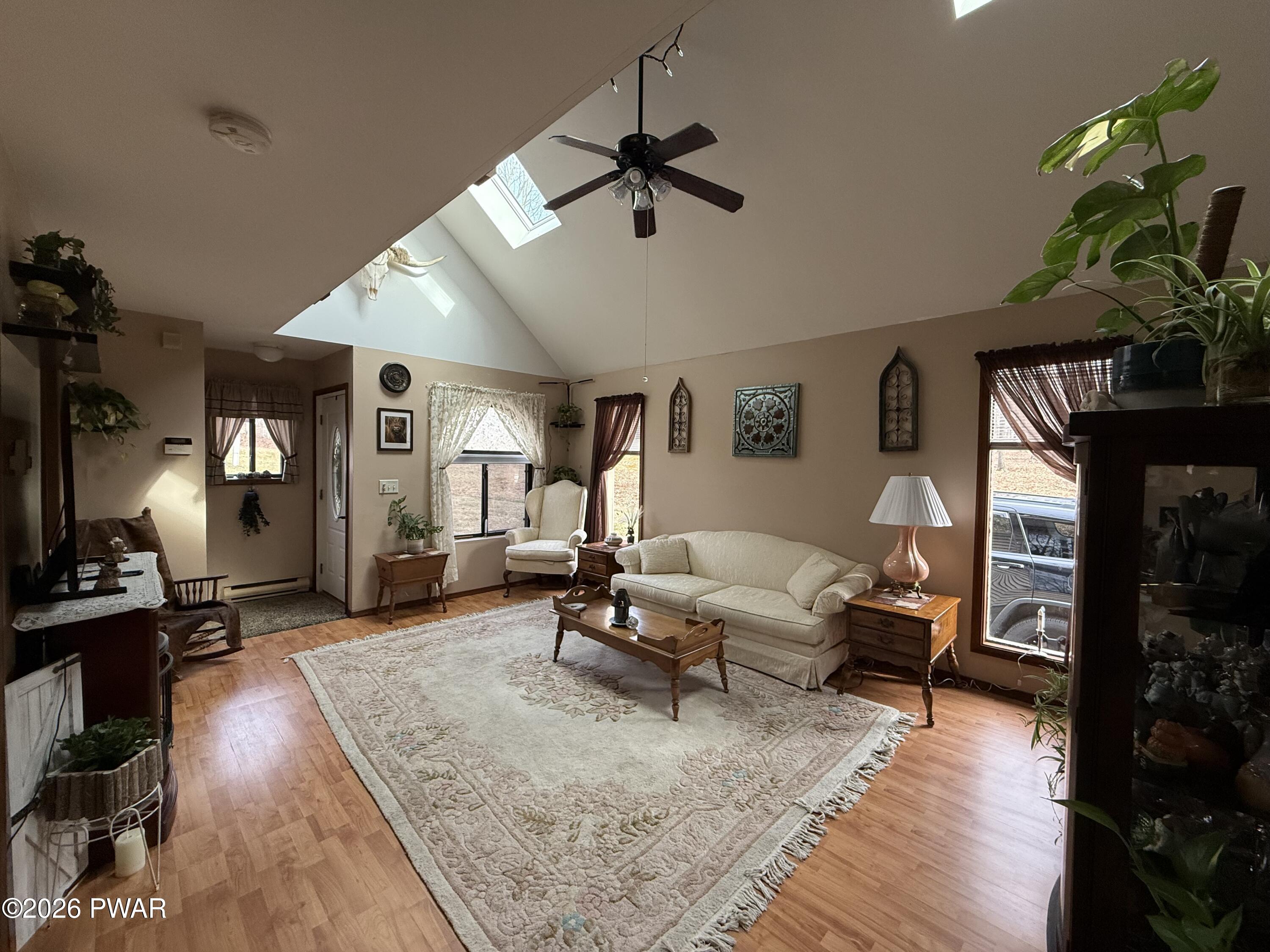 222 Bindale Road Tamiment, PA 18371 - Photo 4 of 33