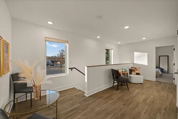 $2,195 | 1221 East 29th Street, Kansas City, MO 64109