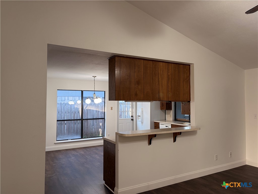 108 Queenswood Trail Victoria, TX 77901 - Photo 6 of 19