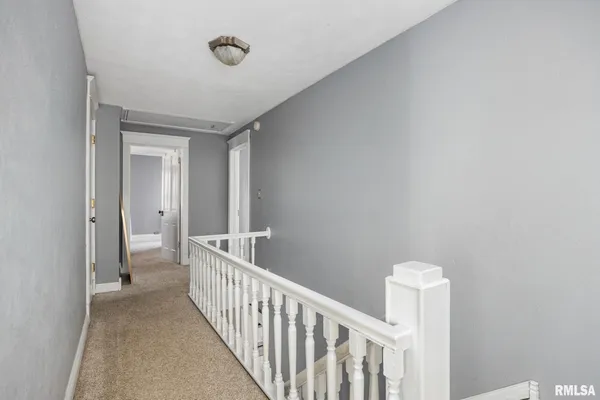 $174,990 | 416 West Butternut Street, Elmwood, IL 61529
