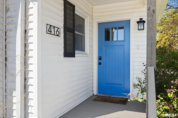 $174,990 | 416 West Butternut Street, Elmwood, IL 61529