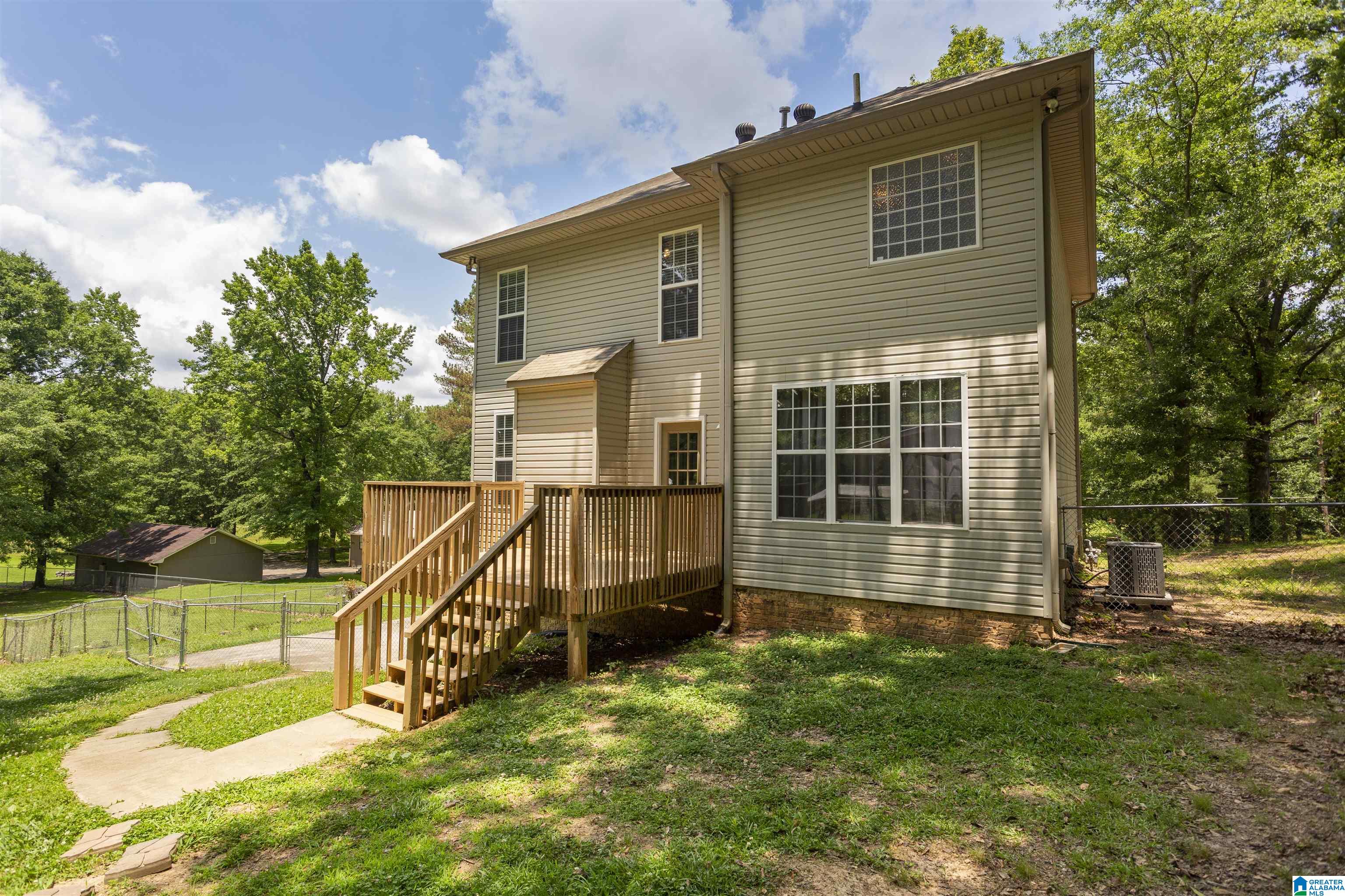7050 Harpers Dairy Loop Bessemer, AL 35022 - Photo 7 of 73
