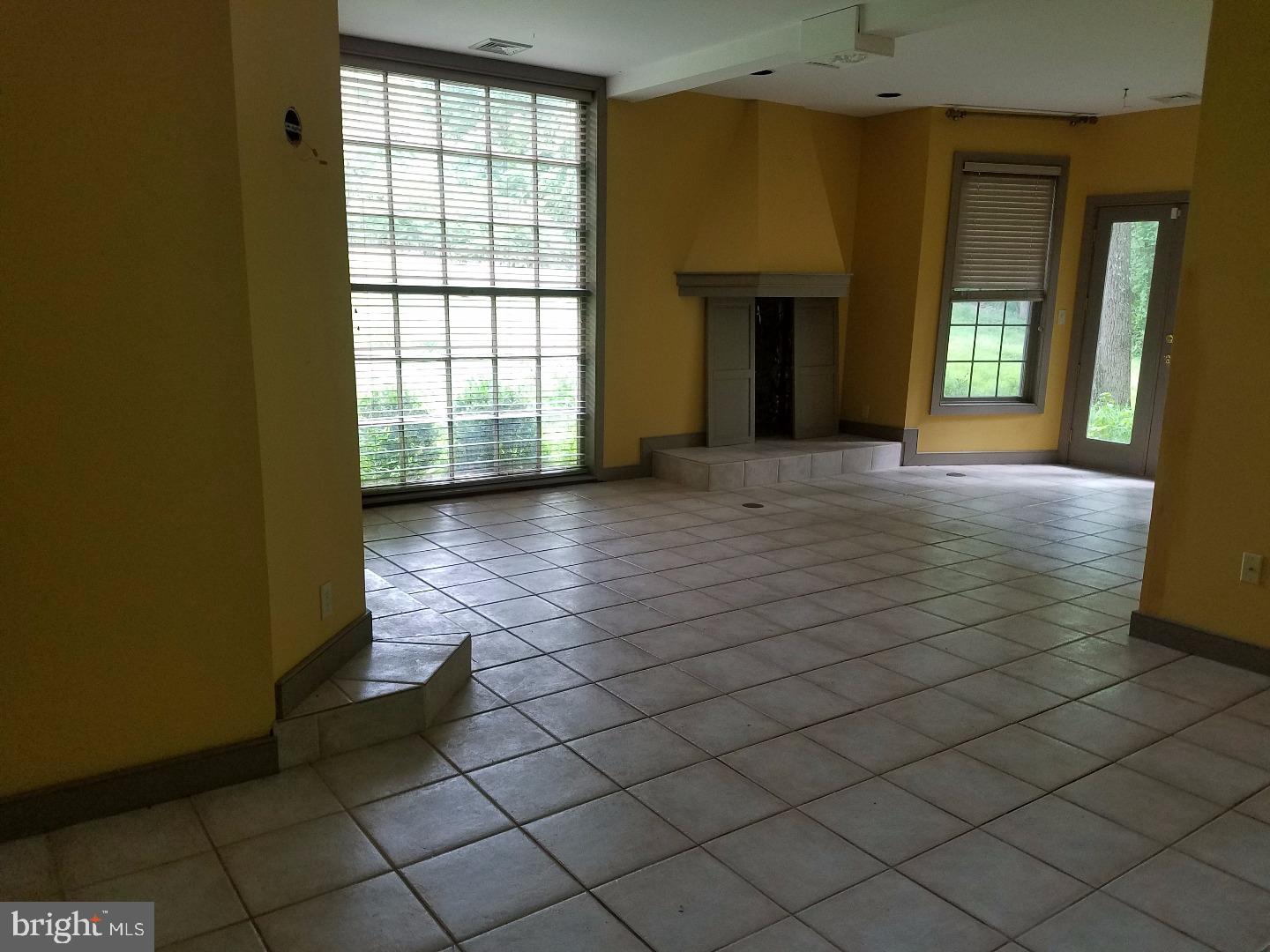 2976 Holicong Road Doylestown, PA 18902 - Photo 10 of 12 Great Room