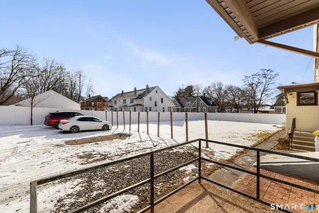 $185,000 | 148 Cooper Hill Street, Unit 148, Manchester, CT 06040