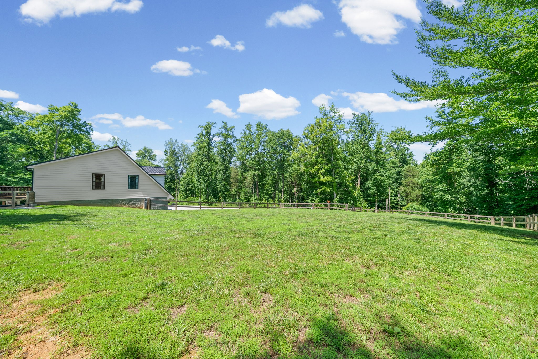 1300 Brummit Road Charlotte, TN 37036 - Photo 40 of 46