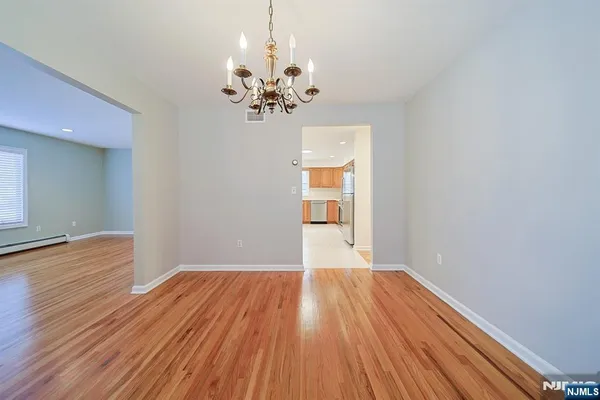 $3,400 | 54 Devon Street, Unit 1, North Arlington, NJ 07031