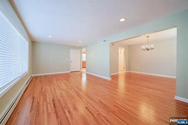 $3,400 | 54 Devon Street, Unit 1, North Arlington, NJ 07031