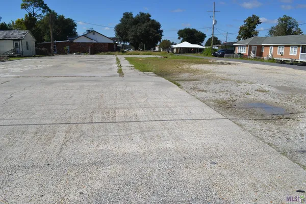 $27,000 | 17854 West Main Street, Galliano, LA 70354