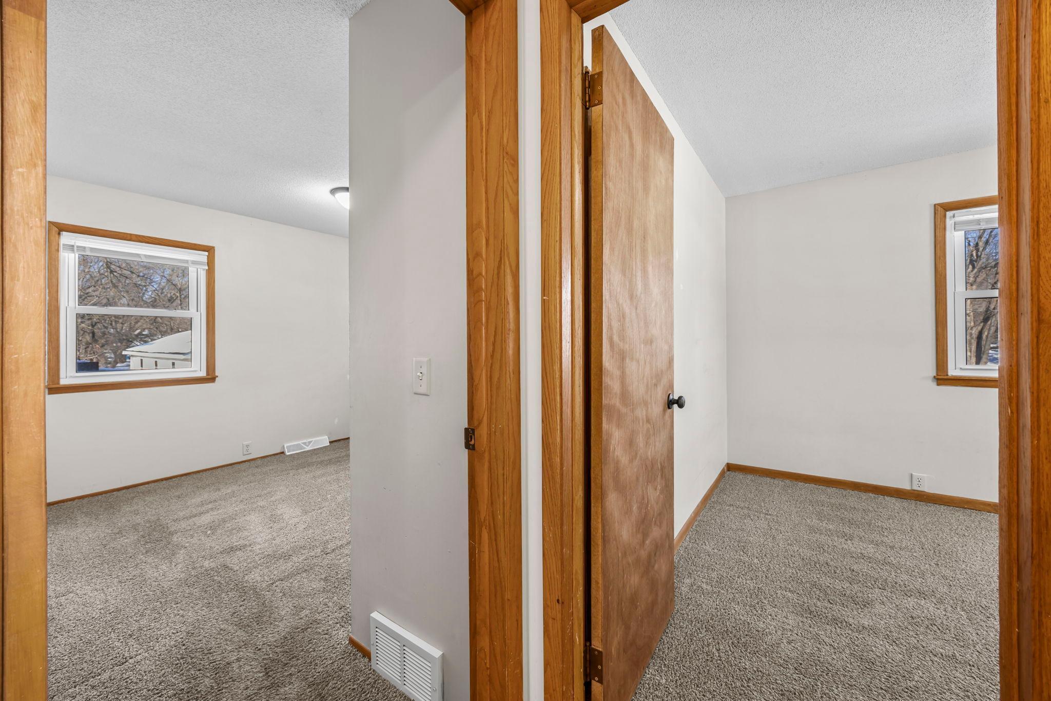 5108 Beacon Hill Road Minnetonka, MN 55345 - Photo 25 of 71