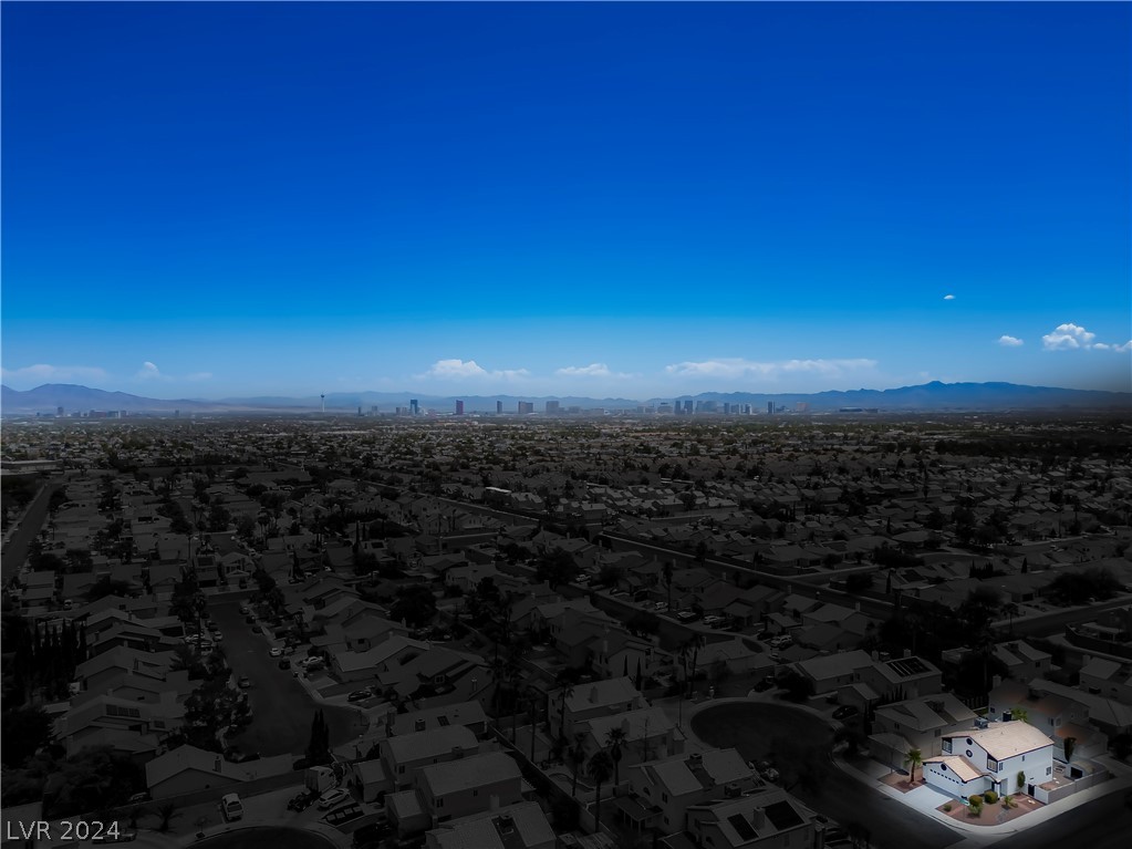 8213 Streamer Circle Las Vegas, NV 89145 - Photo 2 of 36