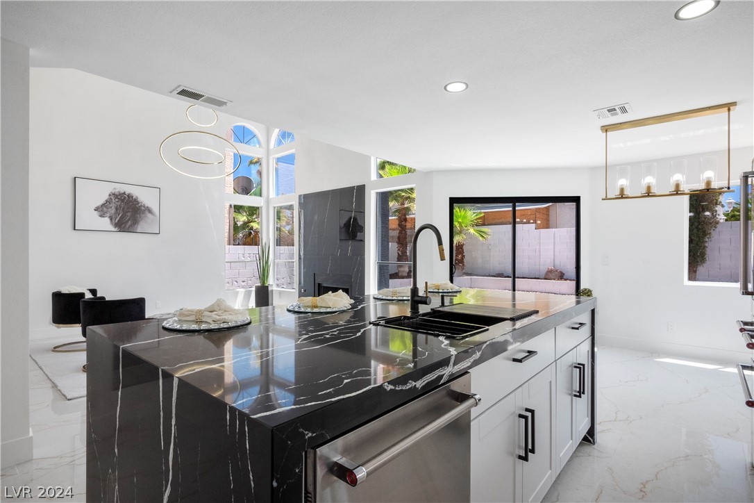 8213 Streamer Circle Las Vegas, NV 89145 - Photo 5 of 36