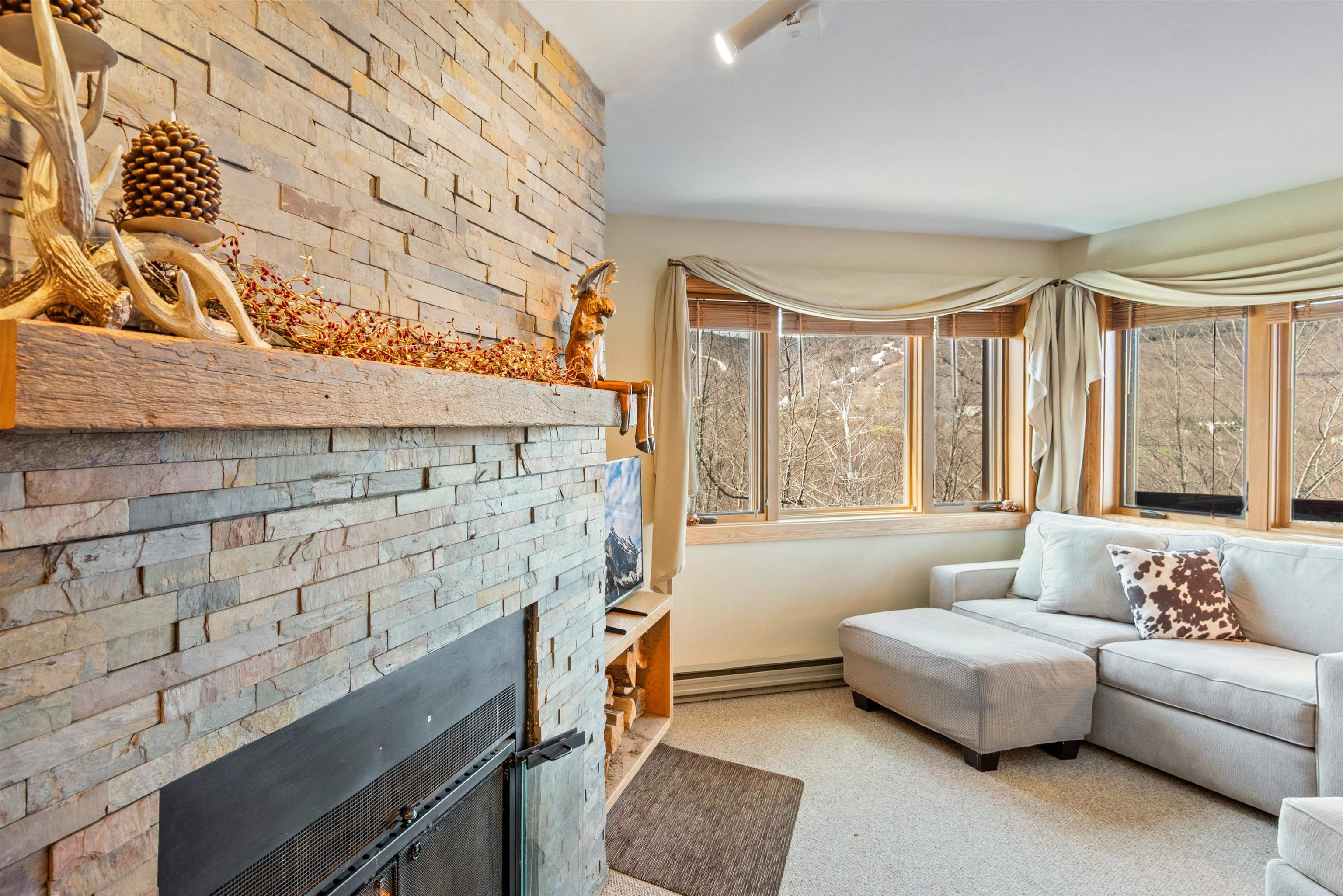 19 High Ridge Road, Unit A10 Killington, VT 05751 - Photo 5 of 42