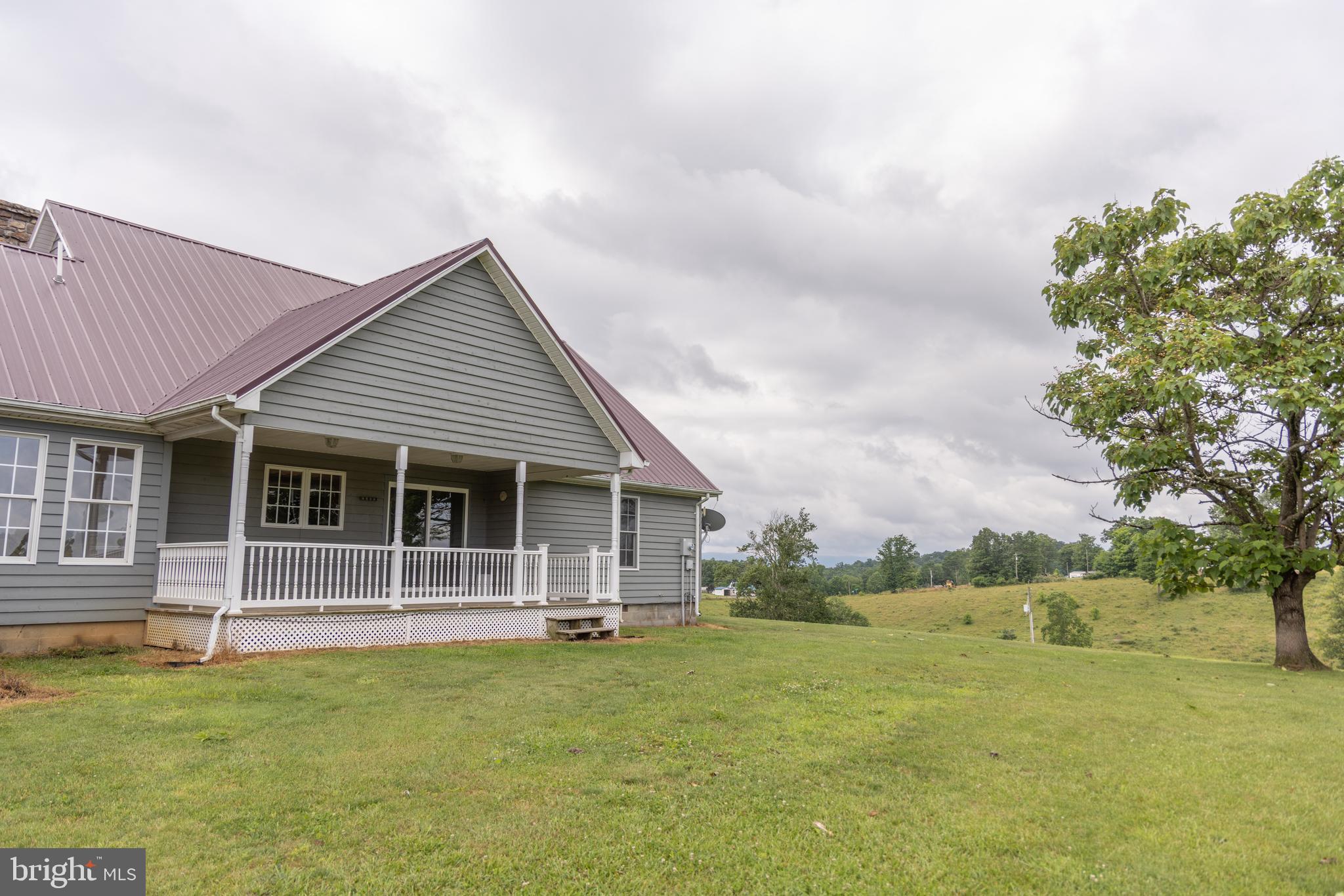 2046 Simms Hill Road Lindside, WV 24951 - Photo 18 of 69