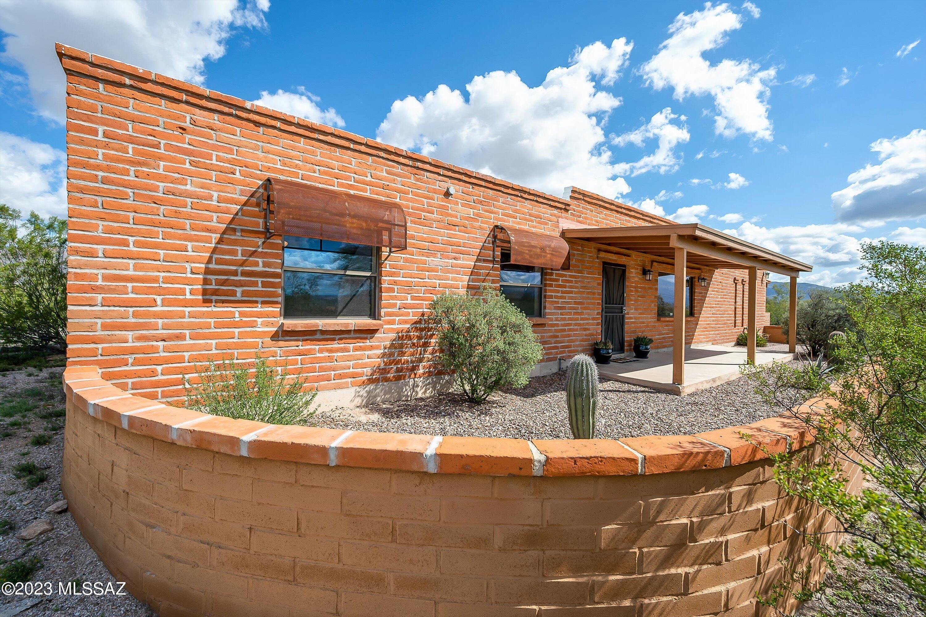 10555 East Fort Lowell Road Tucson, AZ 85749 - Photo 2 of 50 Gallery Image 2