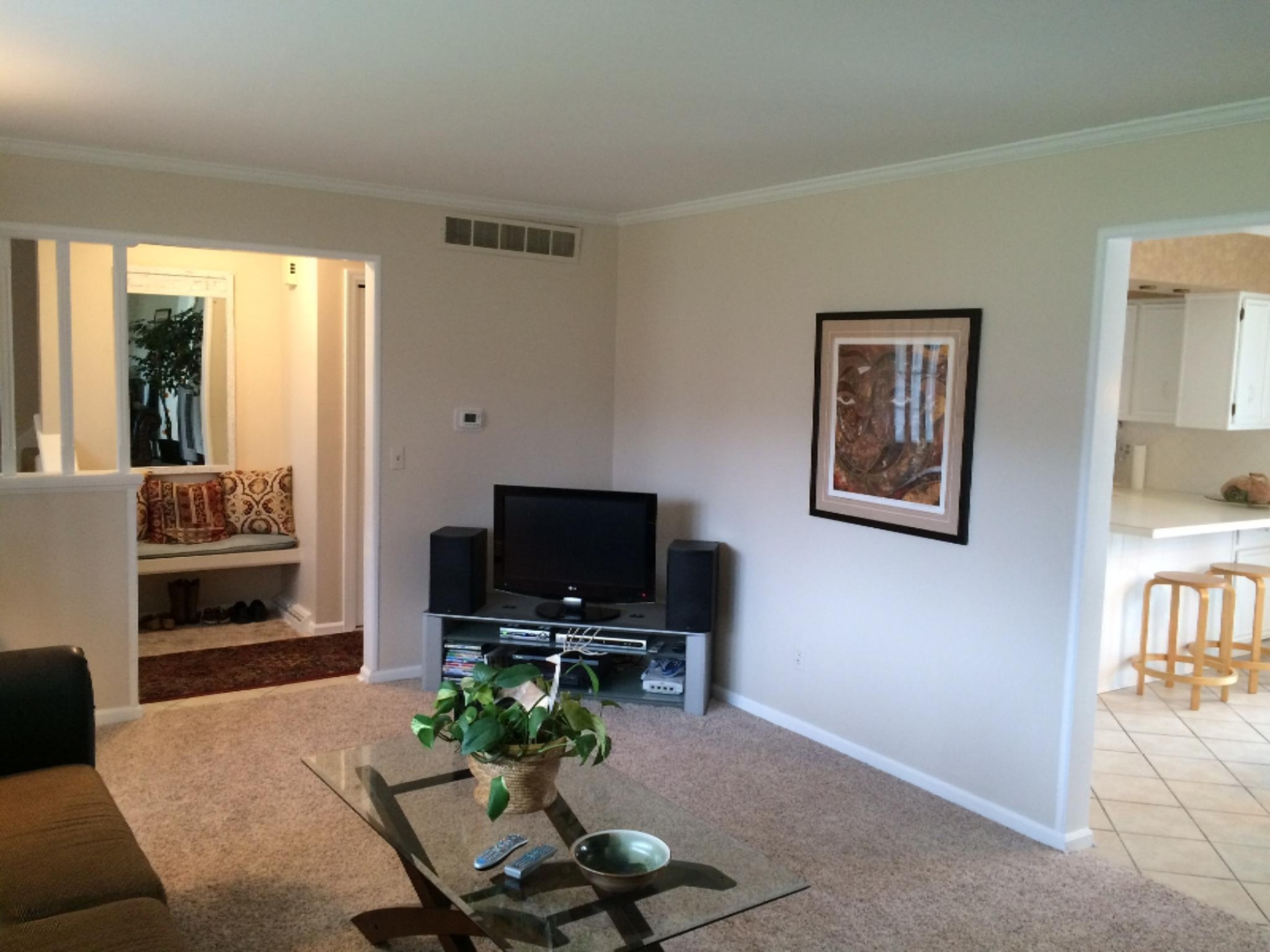1425 Northampton Road Kalamazoo, MI 49006 - Photo 2 of 24 IMG_1500