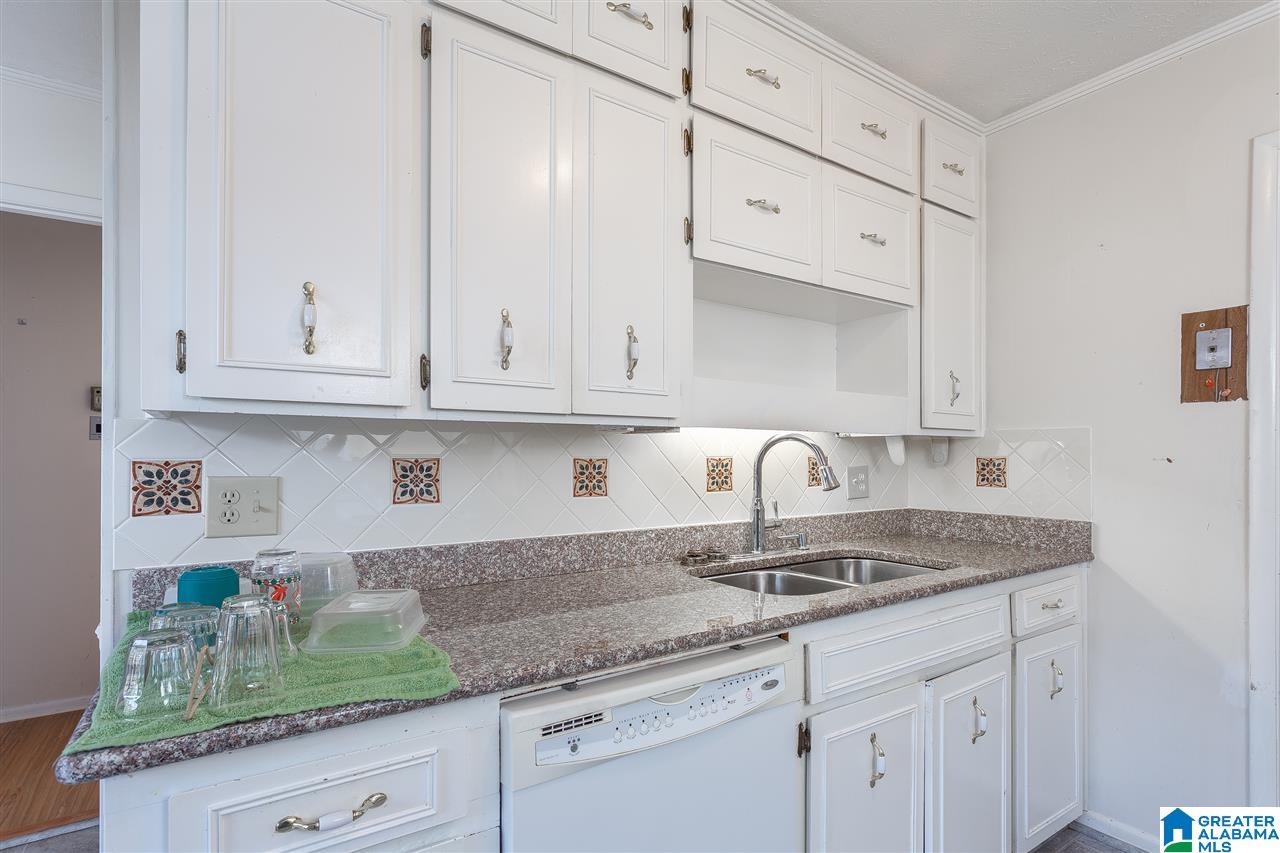 921 Hillsberry Road Oxford, AL 36203 - Photo 6 of 40