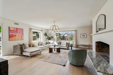 $795,000 | 601 Baines Avenue, Sonoma, CA 95476