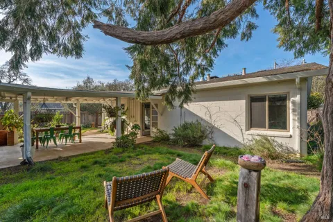 $795,000 | 601 Baines Avenue, Sonoma, CA 95476