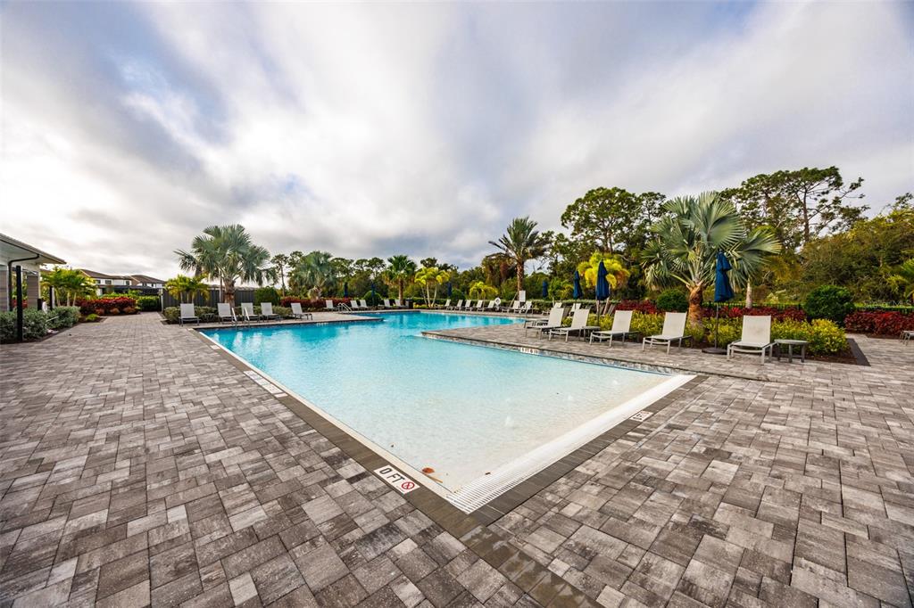 16320 Hidden Oak Loop Bradenton, FL 34211 - Photo 54 of 56 a view of a lake with houses
