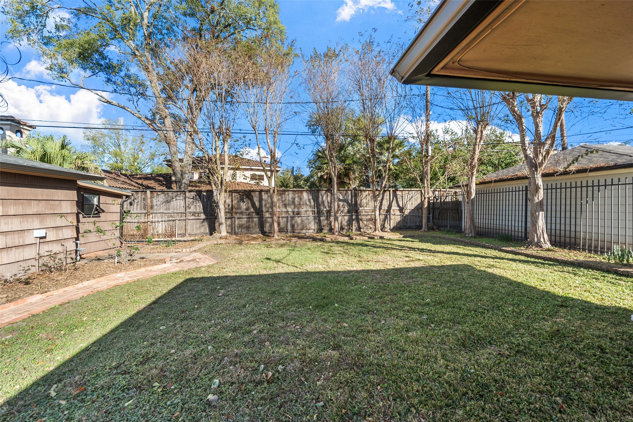 4614 Merwin Street Houston, TX 77027 - Photo 33 of 49 Backyard - view 2