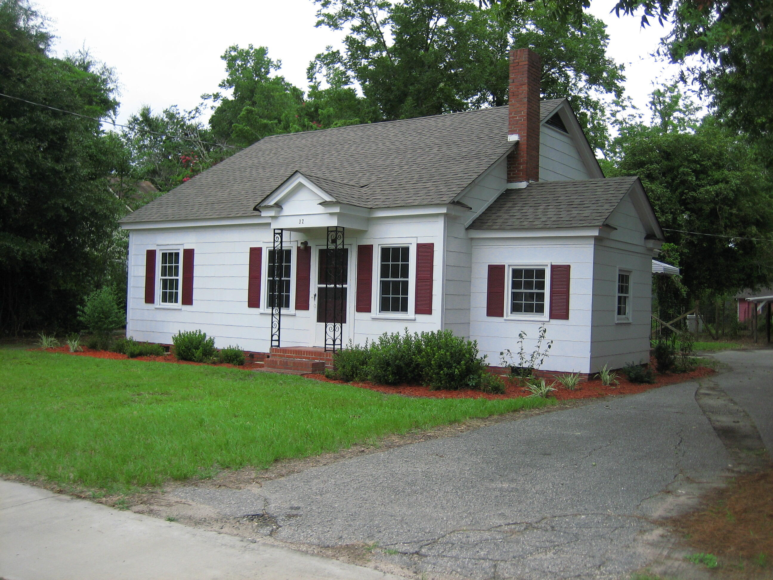 32 Walnut Street Bamberg, SC 29003 - Photo 1 of 19 32 walnut street 32