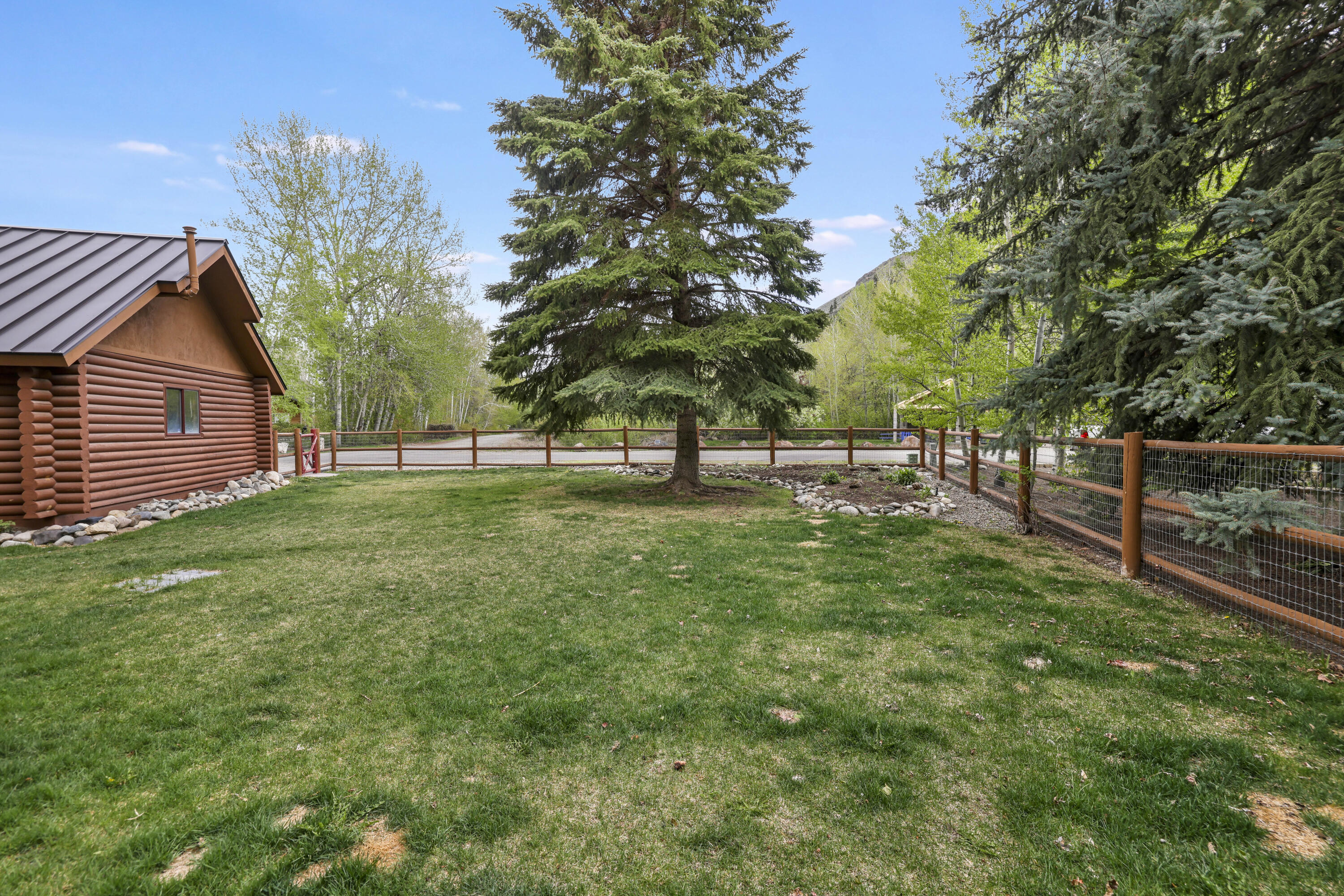 1111 Red Elephant Drive Hailey, ID 83333 - Photo 46 of 54 1111 Red elephant Dr - 48