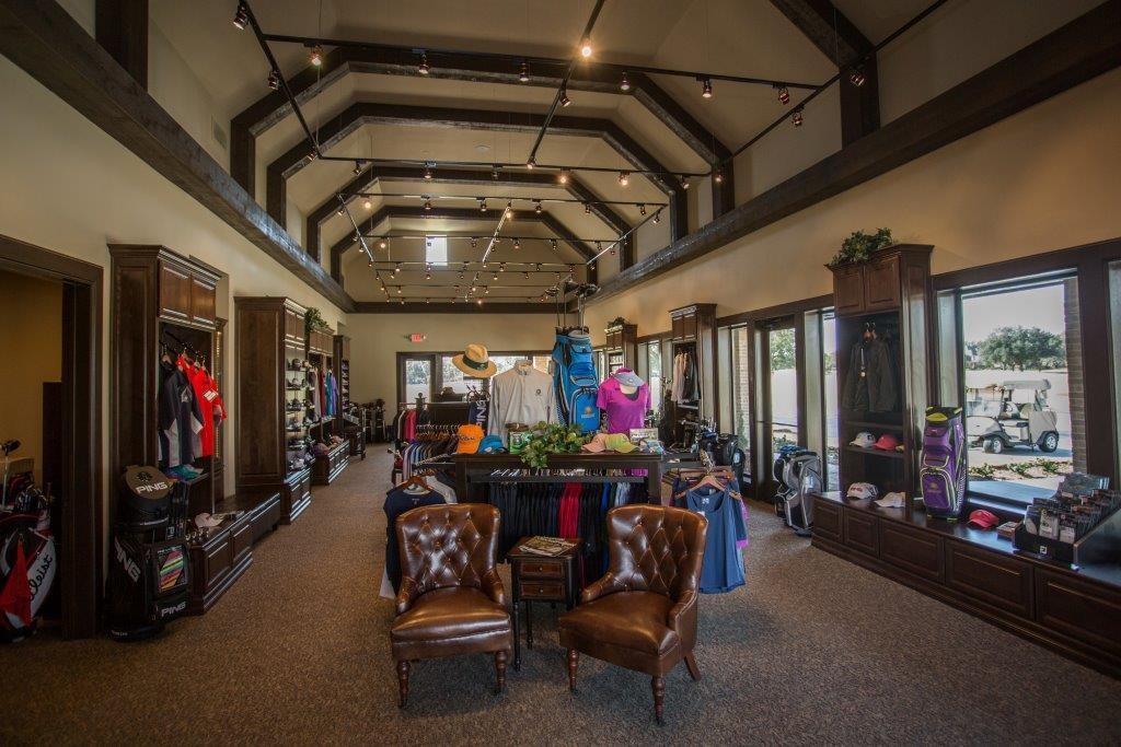 33201 Worthing Lane Fulshear, TX 77441 - Photo 4 of 8 a living room with furniture and a flat screen tv