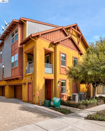 $949,888 | 716 Tranquility Circle, Unit 1, Livermore, CA 94551