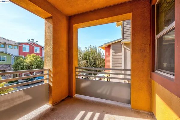 $949,888 | 716 Tranquility Circle, Unit 1, Livermore, CA 94551