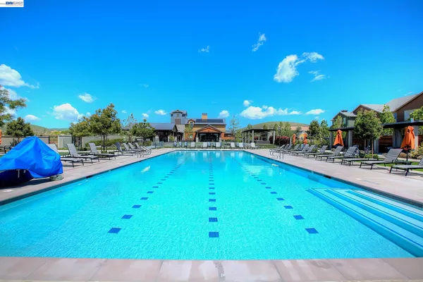 $949,888 | 716 Tranquility Circle, Unit 1, Livermore, CA 94551