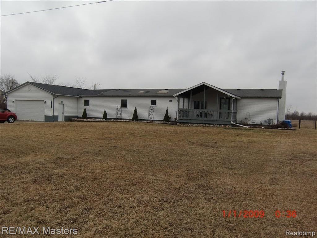 3207 Post Road Newport, MI 48166 - Photo 1 of 16 front.JPG