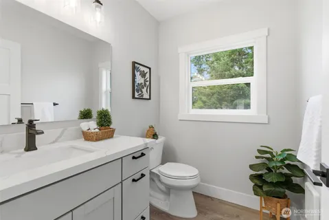 $617,950 | 3202 South 76th Street, Tacoma, WA 98409