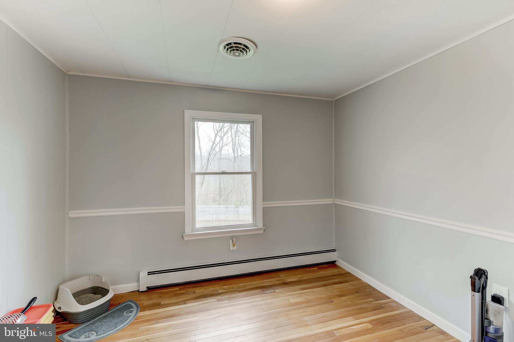 2429 Fairmount Road Hampstead, MD 21074 - Photo 12 of 31