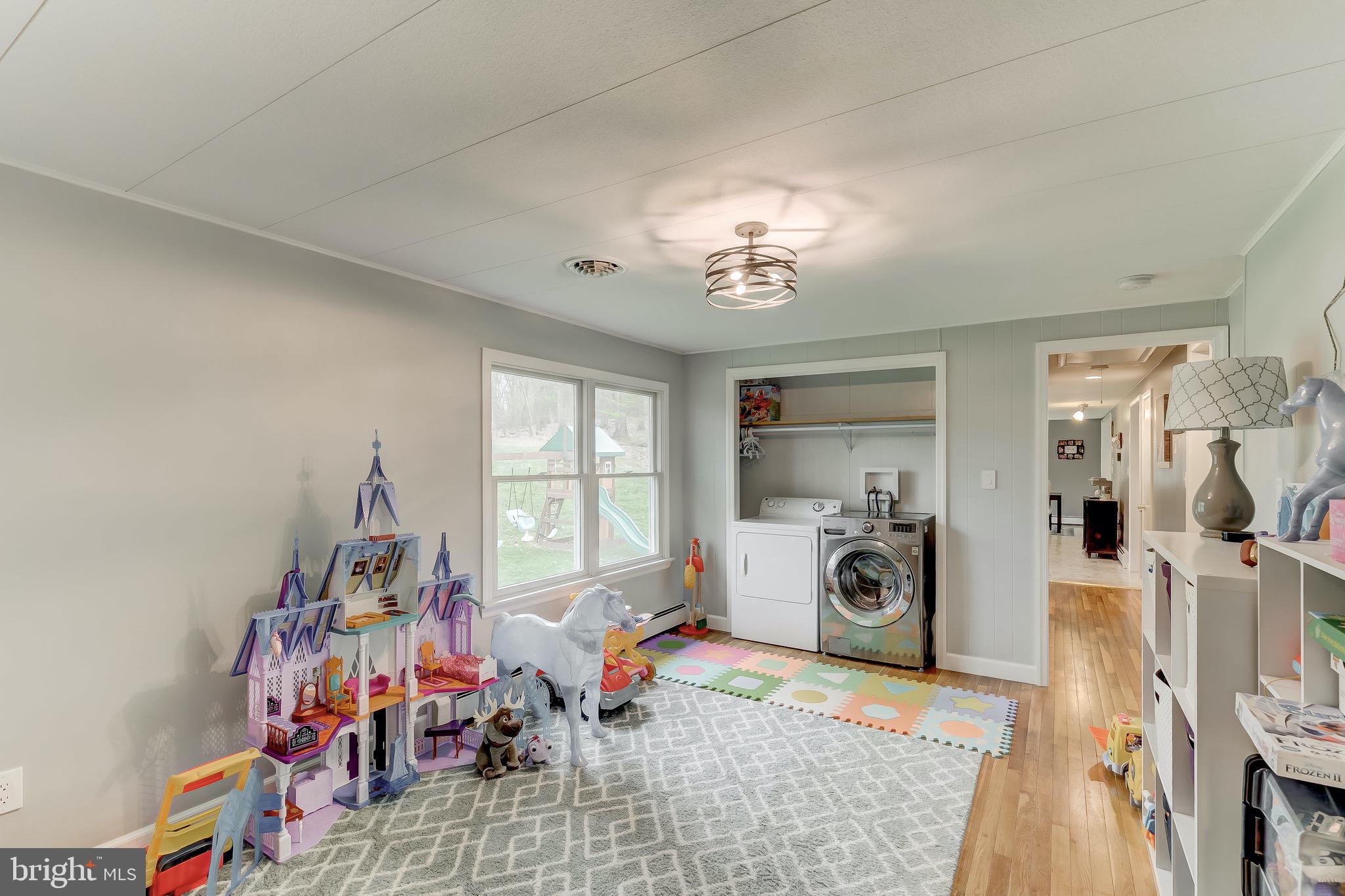 2429 Fairmount Road Hampstead, MD 21074 - Photo 14 of 31