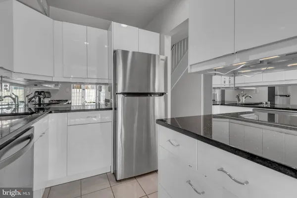 $684,500 | 164 G Street Southwest, Unit 144, Washington, DC 20024