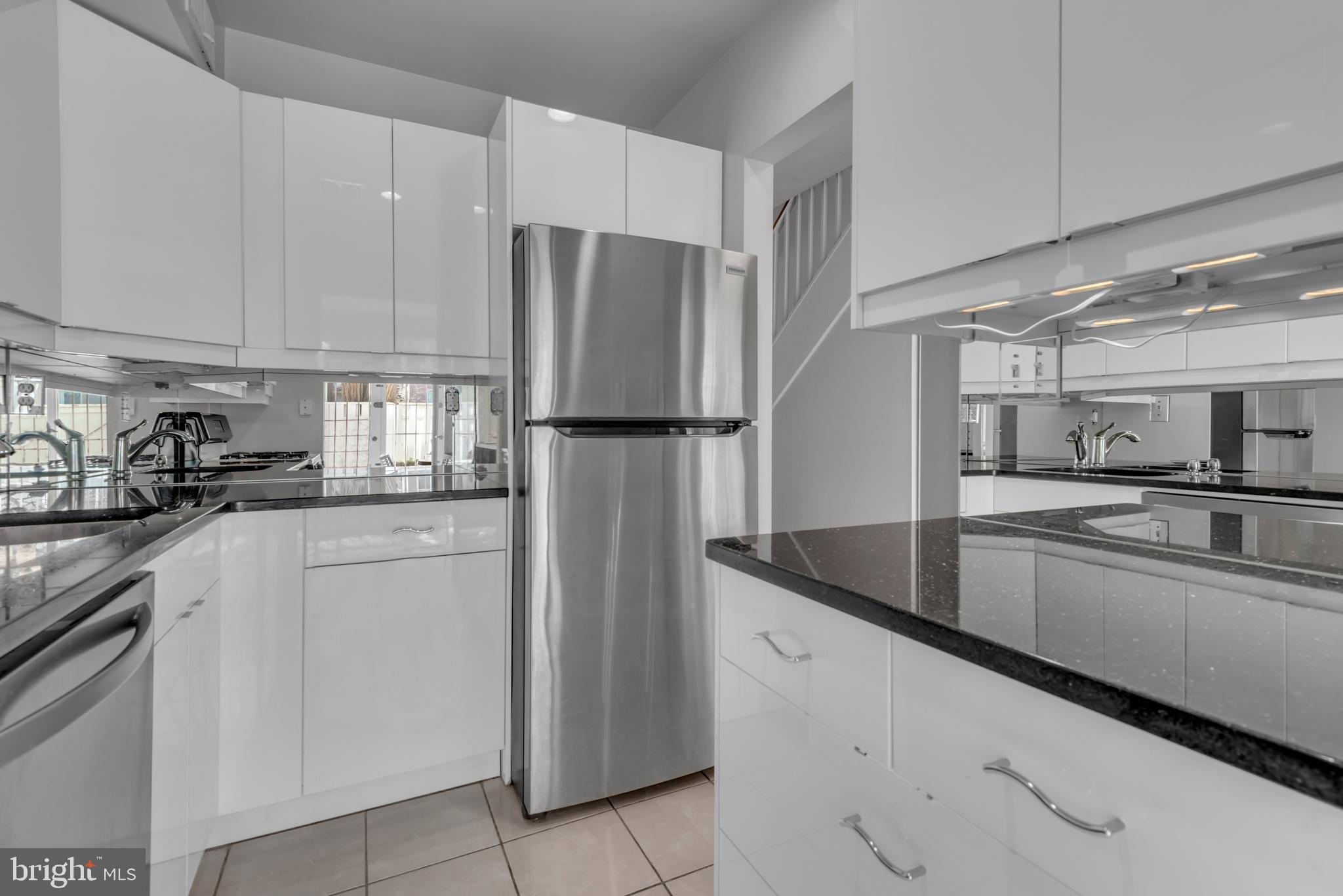 164 G Street Southwest, Unit 144 Washington, DC 20024 - Photo 15 of 67 Stainless Appliances