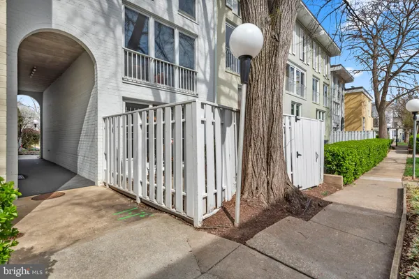 $684,500 | 164 G Street Southwest, Unit 144, Washington, DC 20024