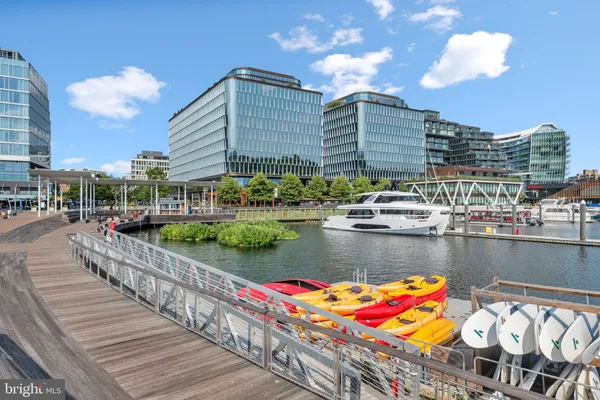 $684,500 | 164 G Street Southwest, Unit 144, Washington, DC 20024