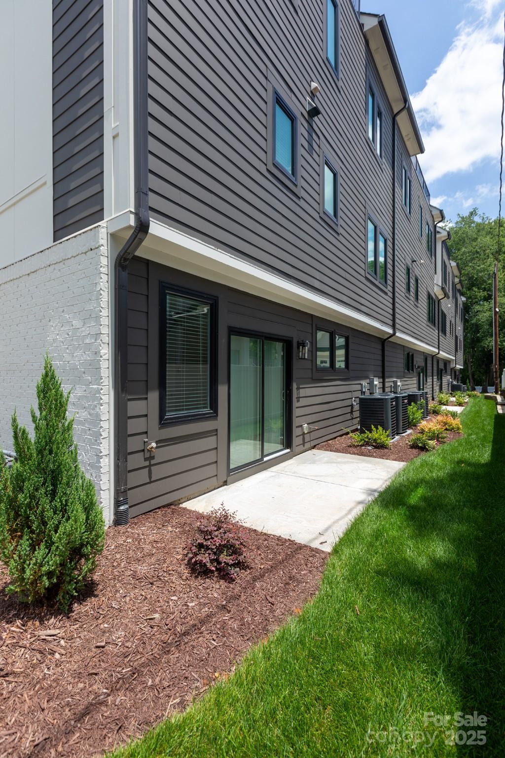 4203 Walker Road Charlotte, NC 28211 - Photo 46 of 48 Gallery Image 46