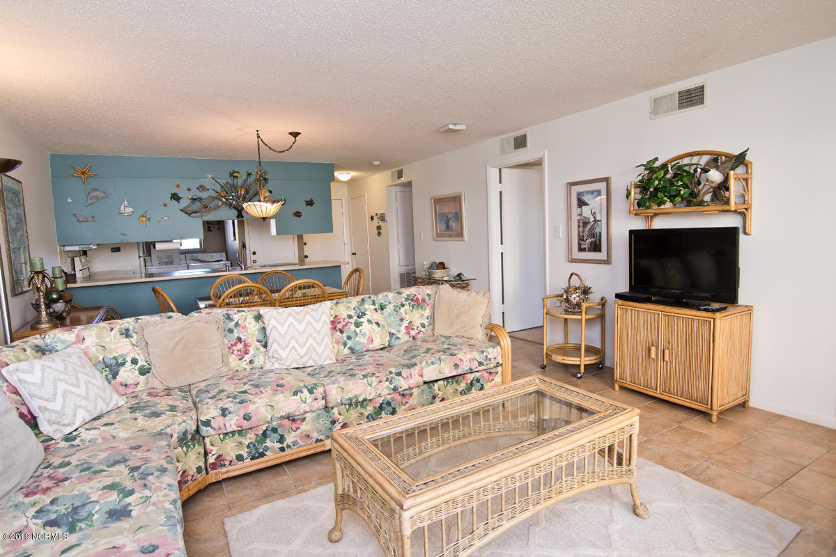 1505 Salter Path Road, Unit 128 Indian Beach, NC 28512 - Photo 4 of 21 Summer-Winds-128-Indian-Beach-NC-Vacatio