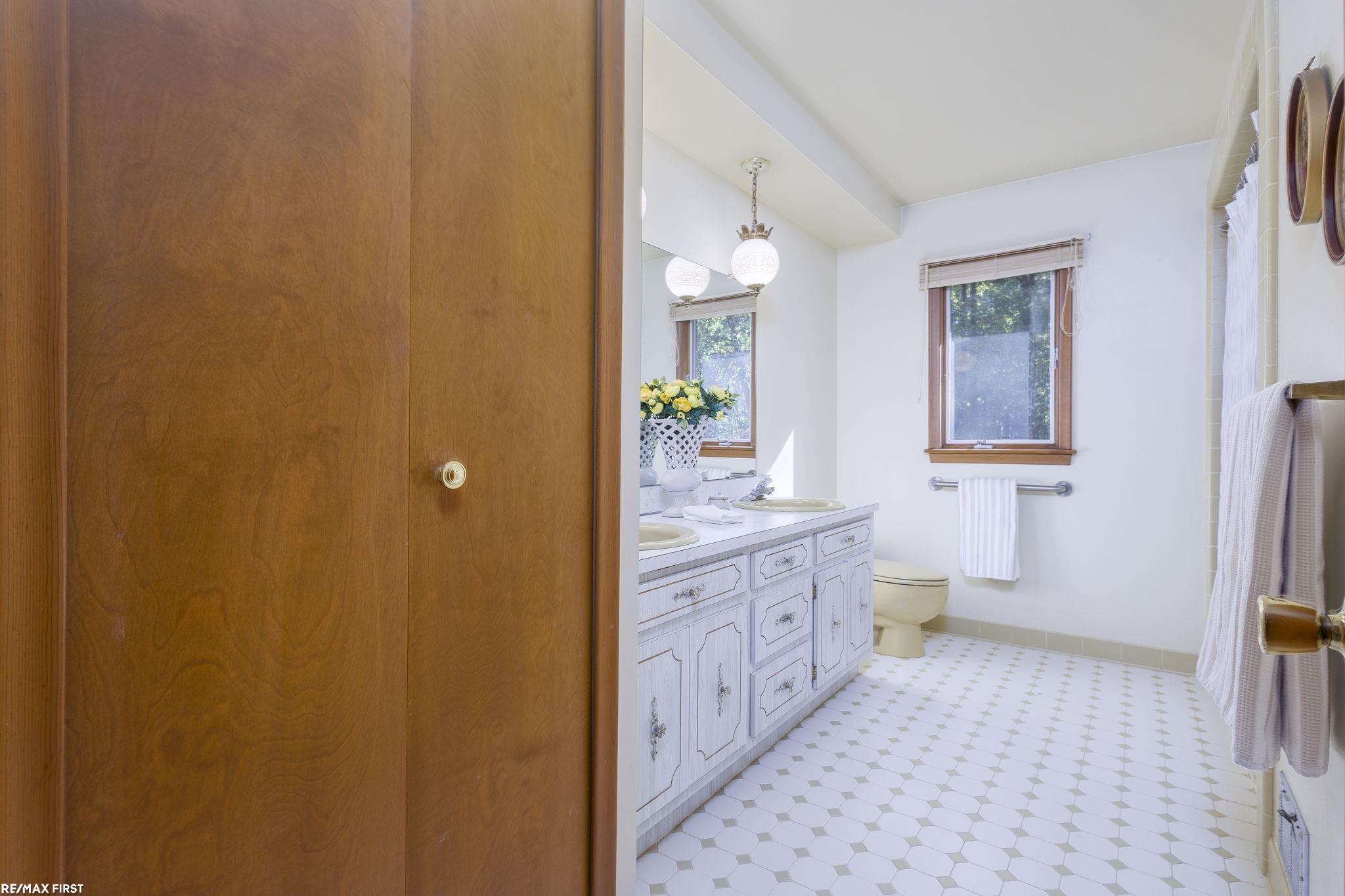 2285 East Gunn Road Washington, MI 48094 - Photo 22 of 63 Gallery Image 22