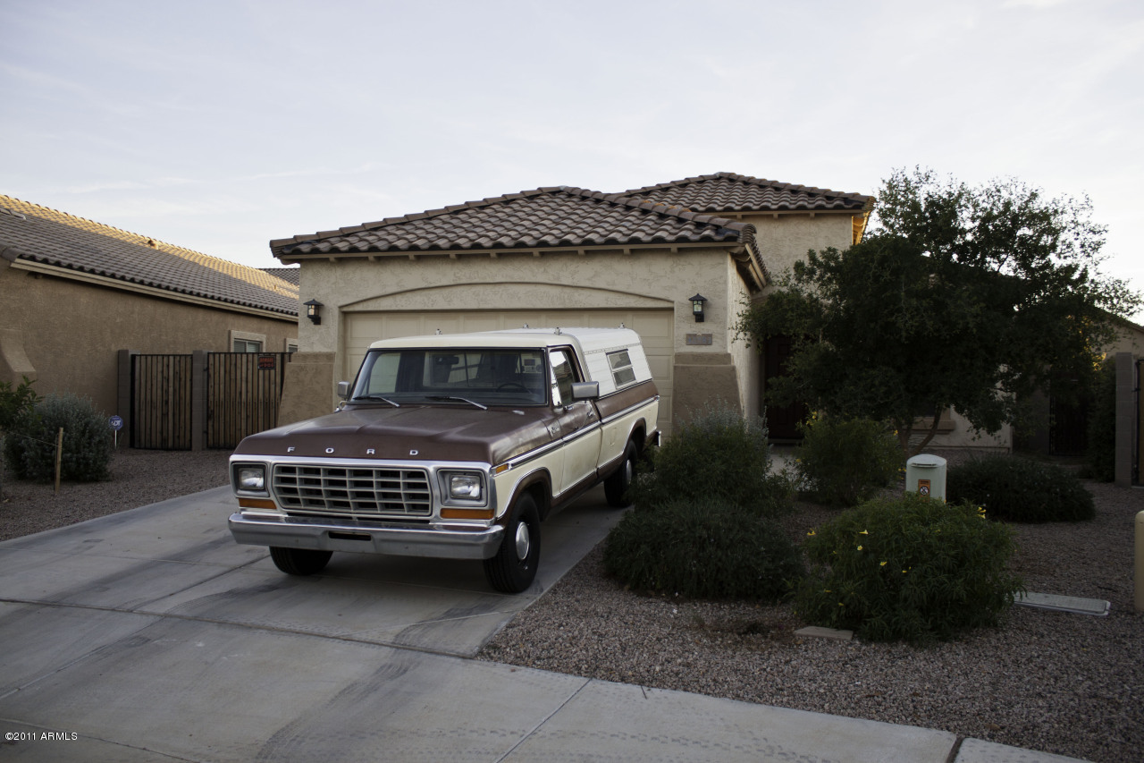 42783 West Kendra Way Maricopa, AZ 85138 - Photo 2 of 24 Front of Home